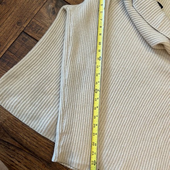 **SOLD** The Row Agnetta Off-The-Shoulder Cashmere - Picture 12 of 12